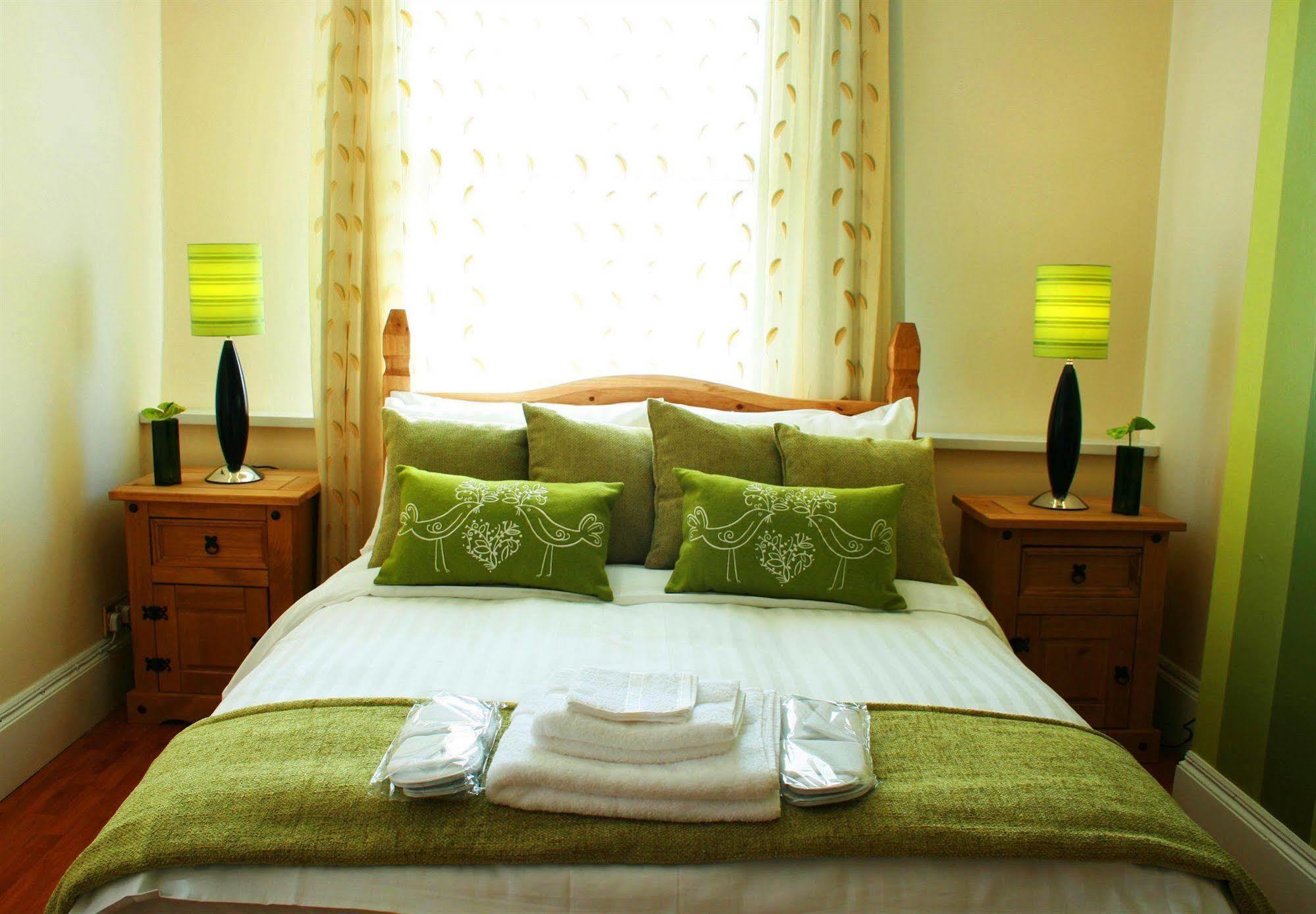 לונדון Hotel Makedonia מראה חיצוני תמונה