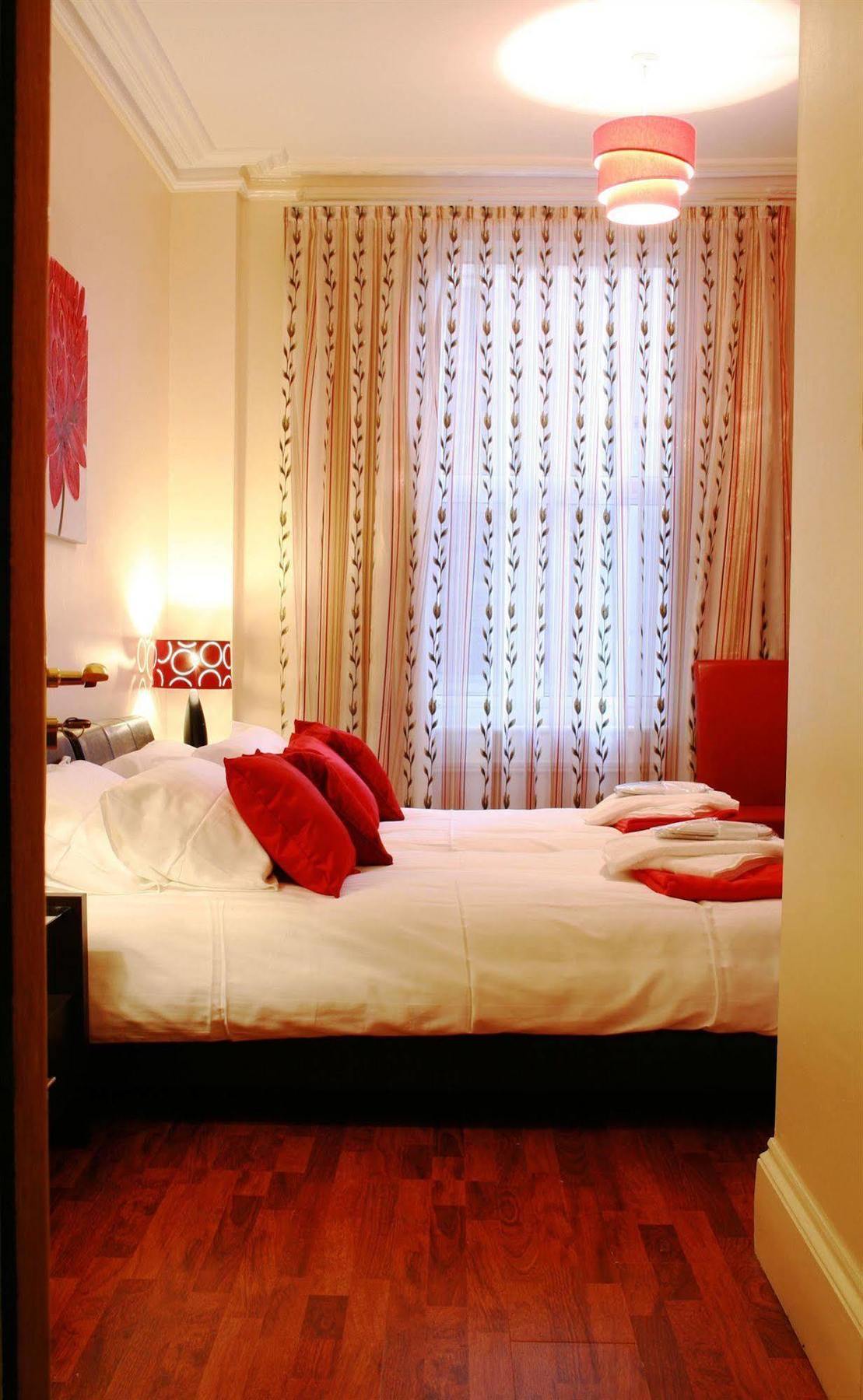 לונדון Hotel Makedonia מראה חיצוני תמונה
